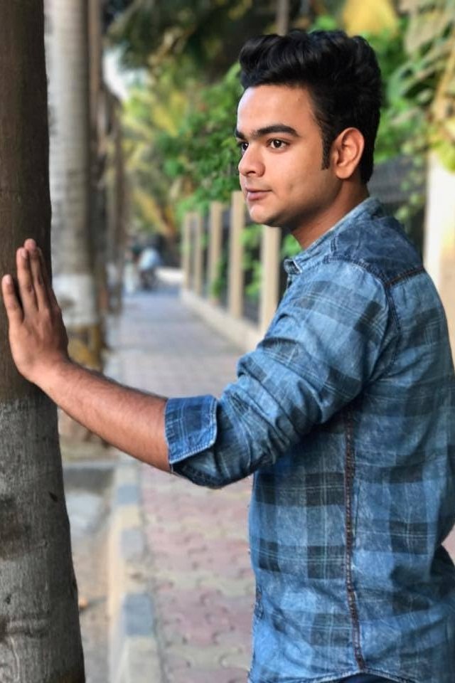 Фото  (Alam Khan)