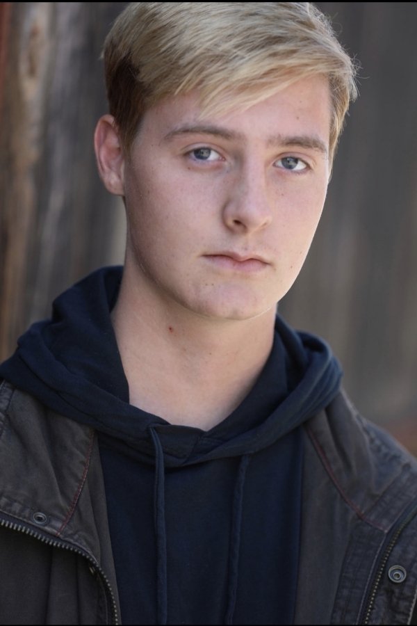 Фото  (Cody Mitchell Key)