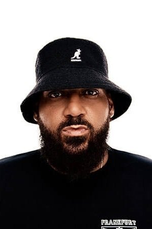 Фото  (Moses Pelham)