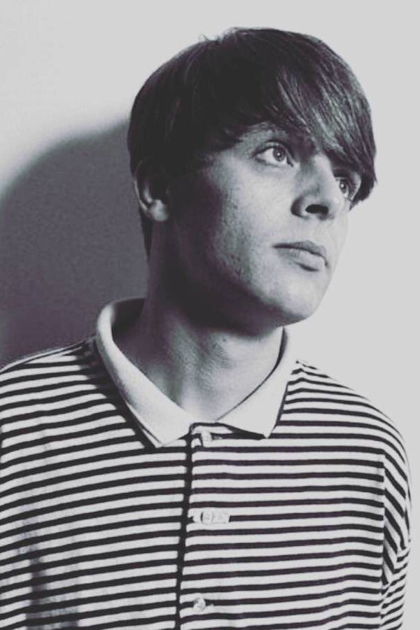 Фото  (Gary 'Mani' Mounfield)