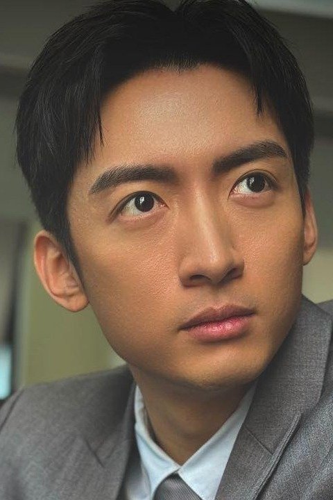 Фото  (Alan Tam Kwan-Lun)