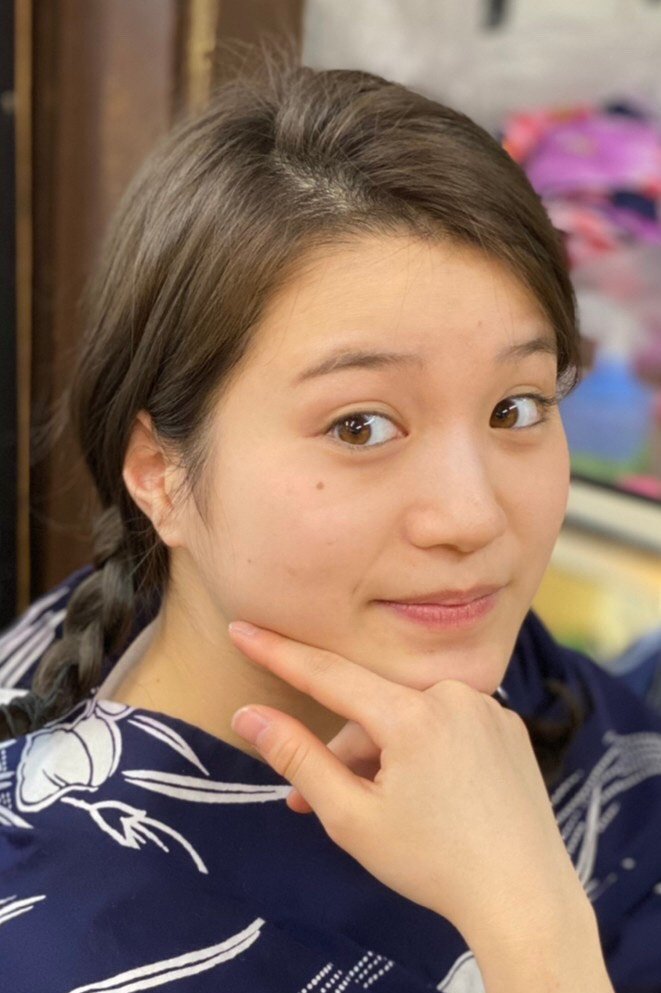 Фото Куреха Макі (Kureha Maki)