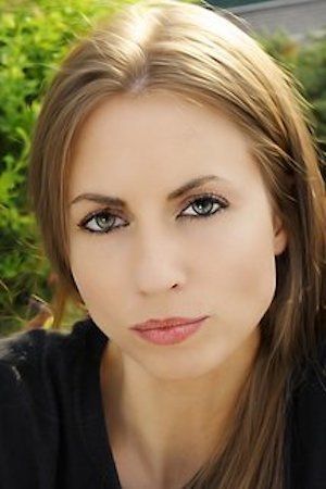 Фото  (Danielle Donahue)