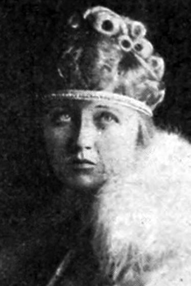 Фото  (Beatrice Van)