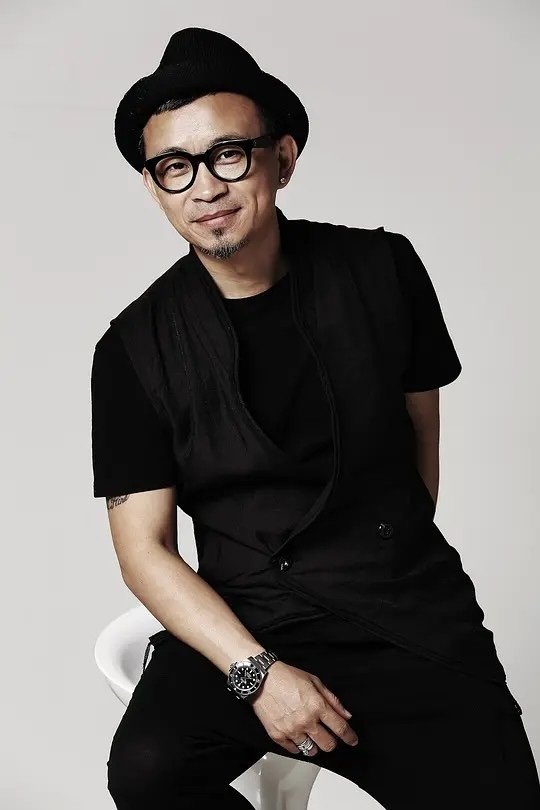 Фото  (Leo Zhang)