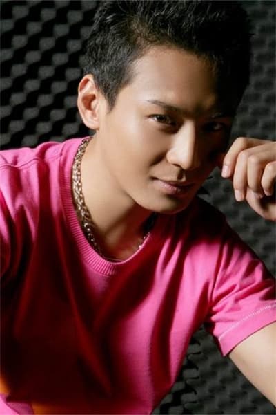 Фото  (Liu Yuqiao)
