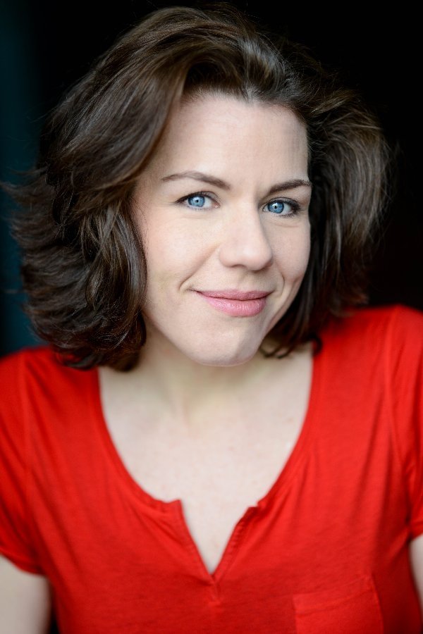 Фото  (Claire Warden)