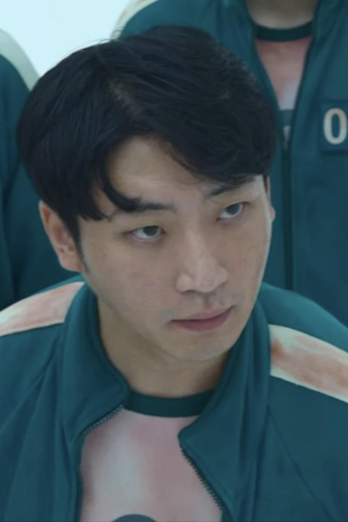 Фото  (Kim Dong-won)
