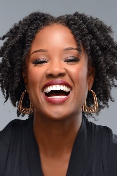 Фото  (Akilah Green)