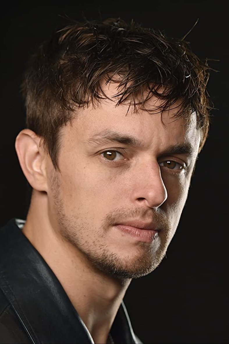 Фото  (Chad Addison)