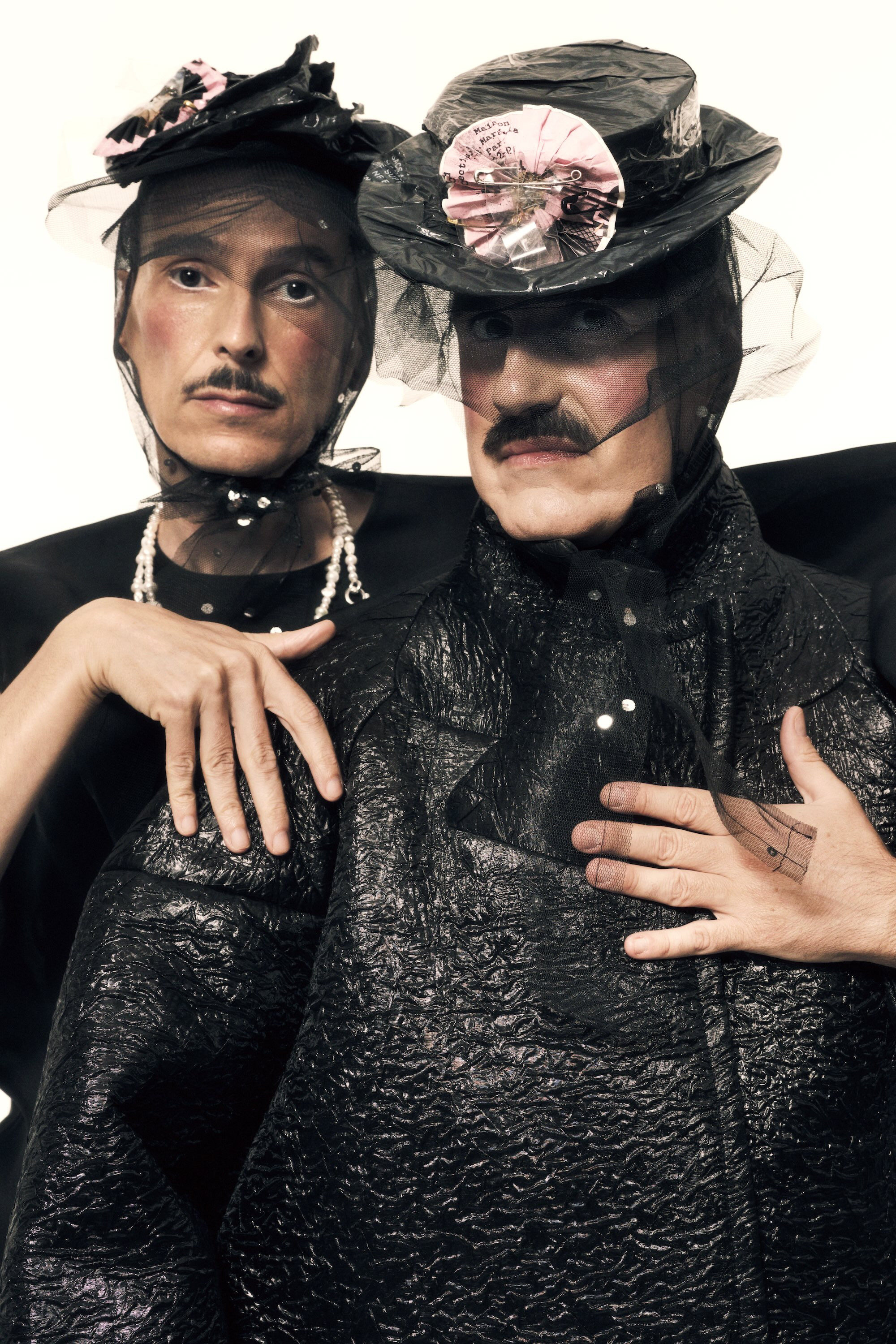 Фото  (Hidrogenesse)