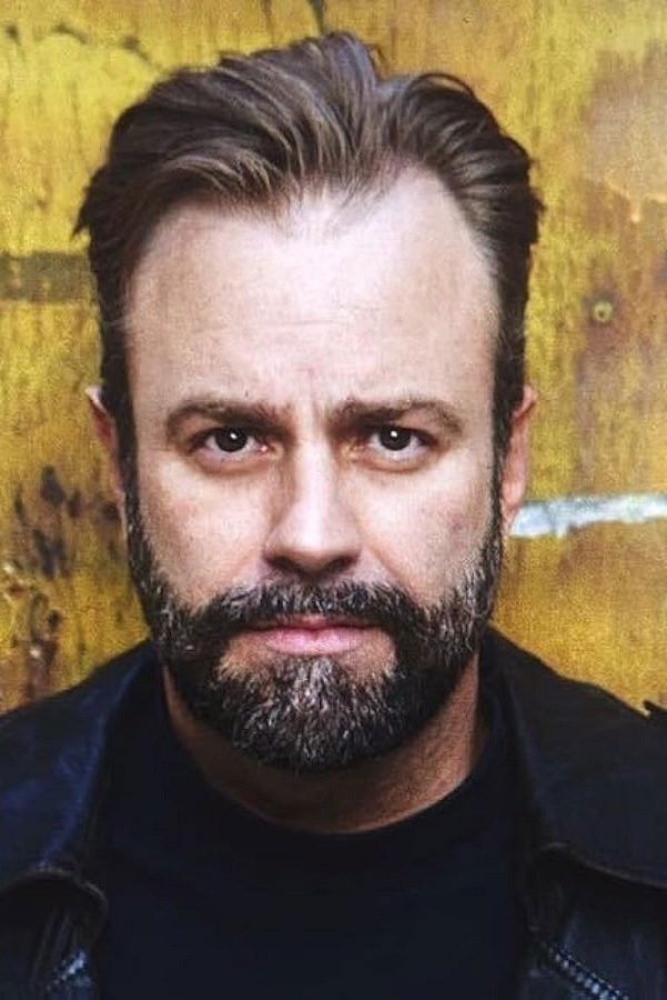 Фото  (Scotty Cox)