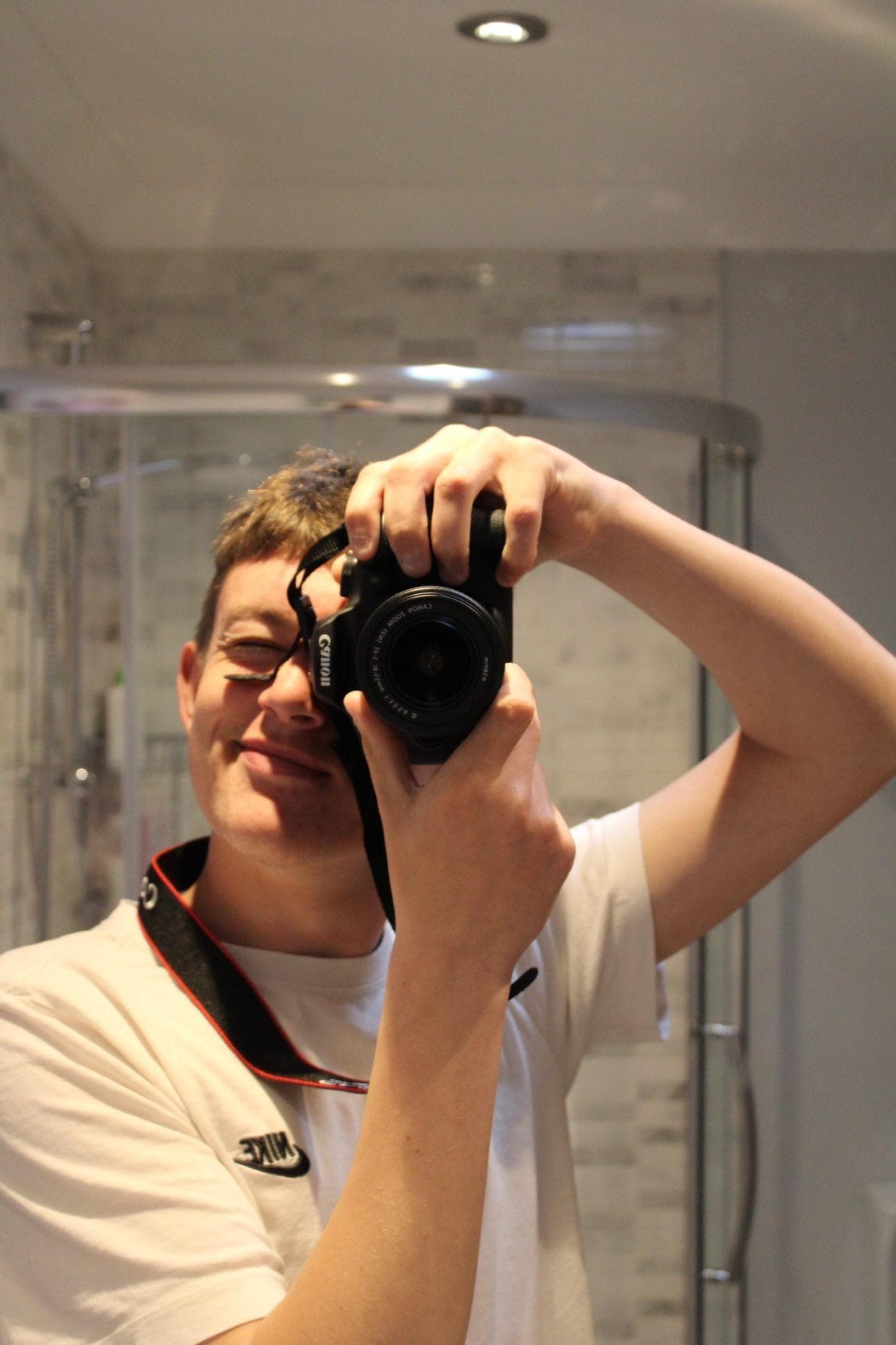 Фото  (Alfie Tanner)