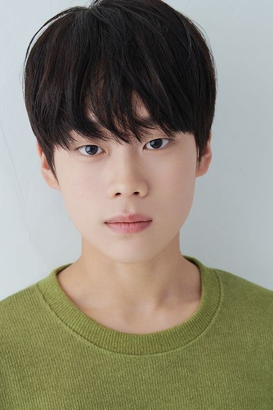 Фото  (Choi Hyeon-jin)