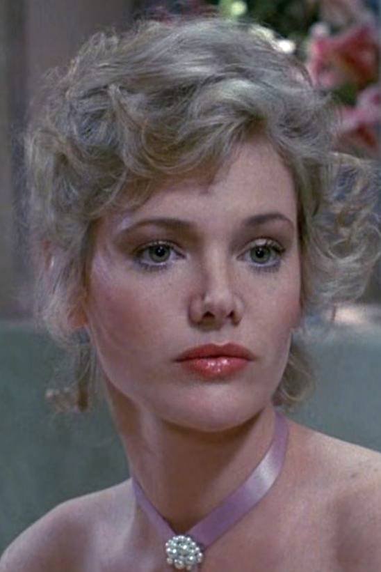 Фото  (Leigh Harris)