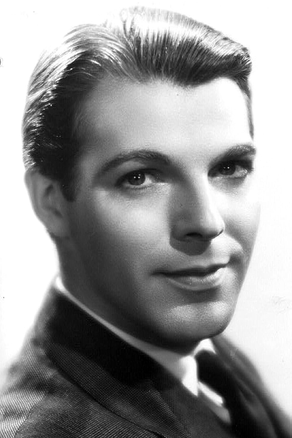 Фото  (Michael Loring)