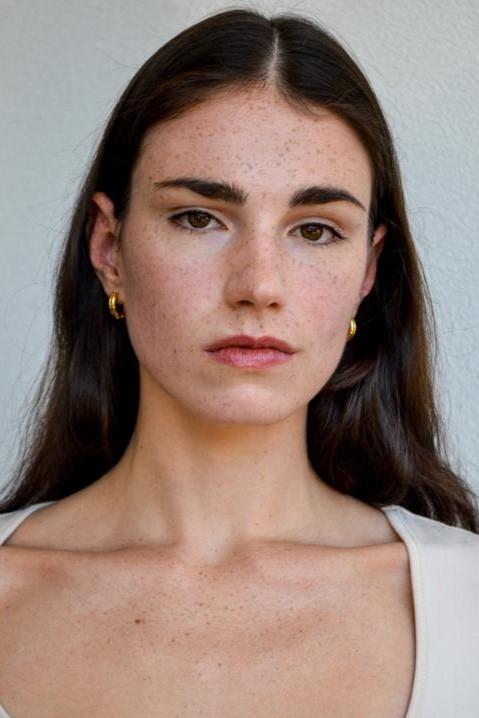Фото  (Ashlynn Celia Cox)