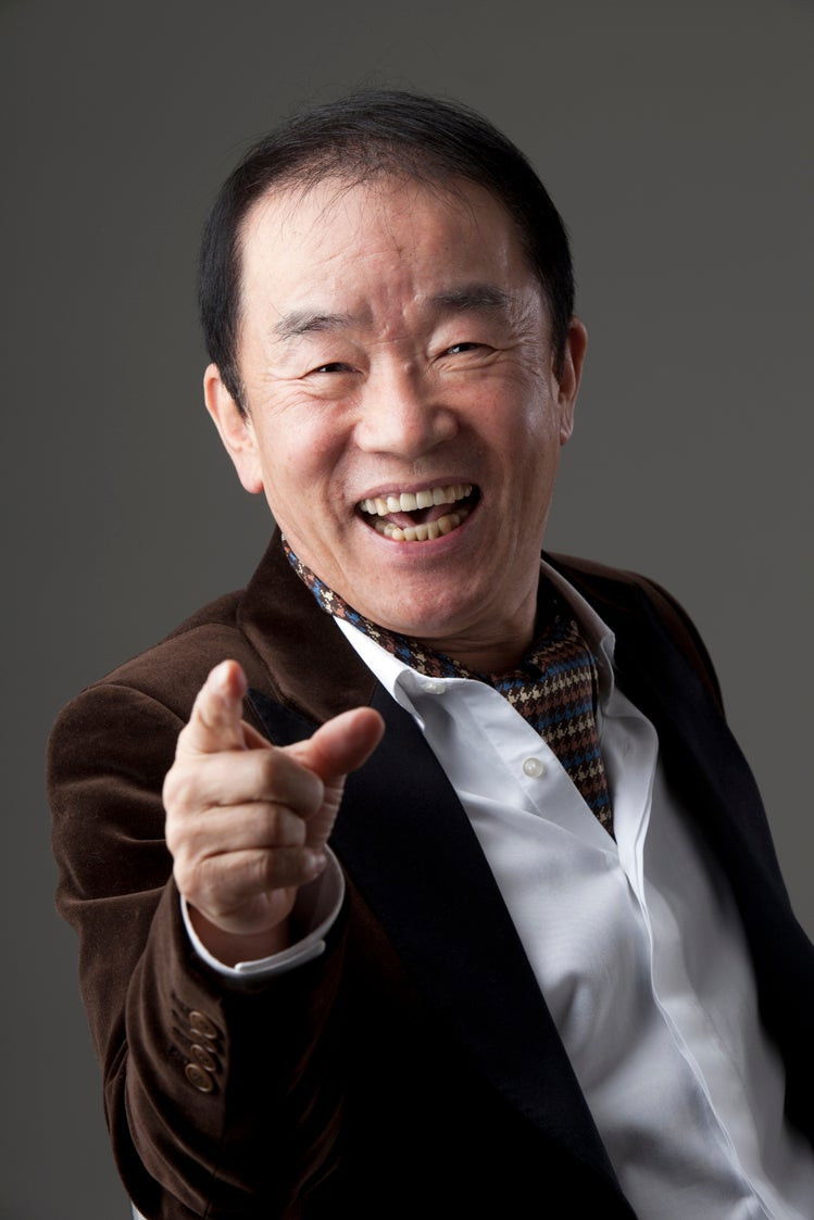 Фото  (Kim Kook-hwan)