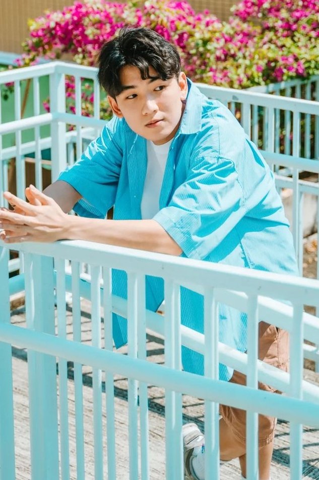 Фото  (Suen Kwan To)