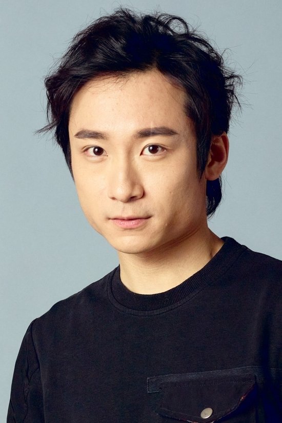 Фото  (Zachary Pink Yung)