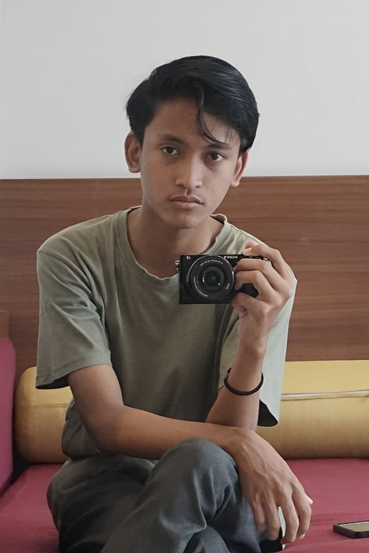 Фото  (Andi Risdianto)