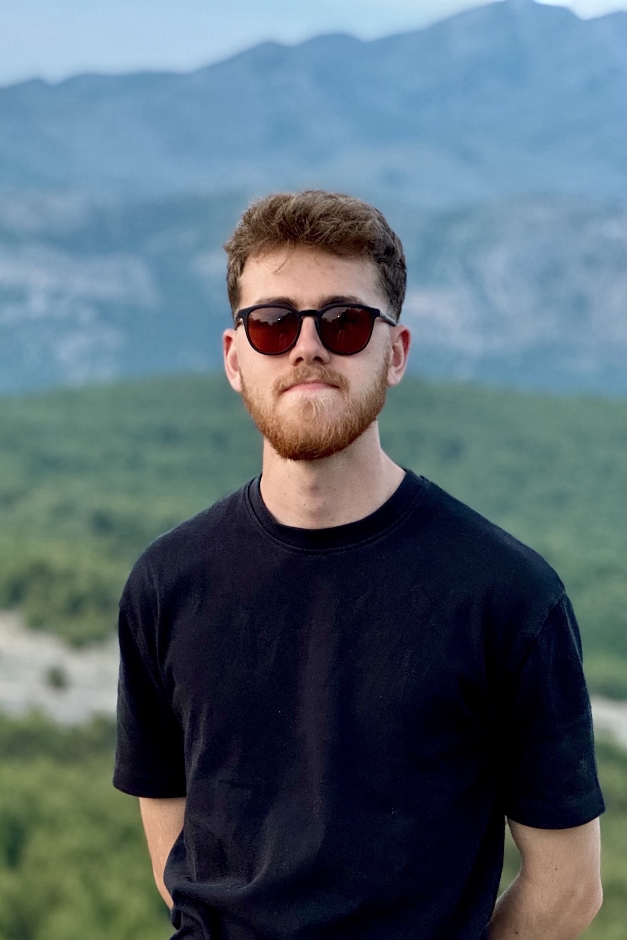 Фото  (Joseph Tombleson)