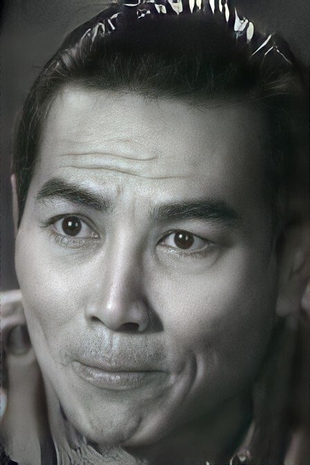 Фото  (Lee Ching)