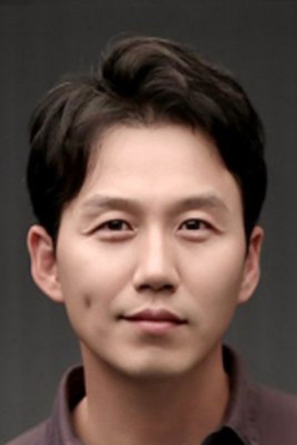 Фото  (Lee Sang-hoon)