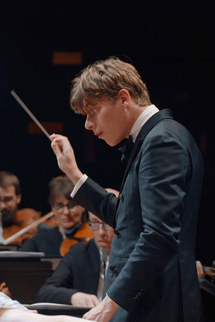 Фото  (Klaus Mäkelä)