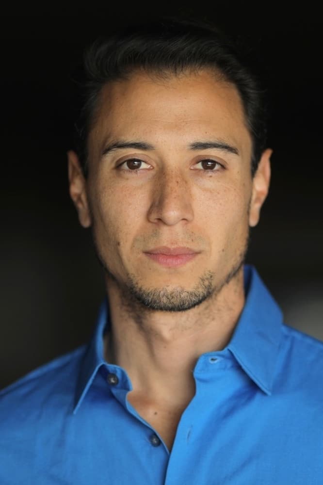 Фото  (Adam Cabrera)