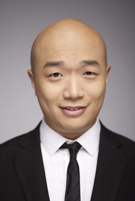 Фото  (Liang Cheng)