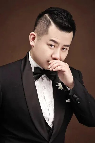 Фото  (沈宏翔)