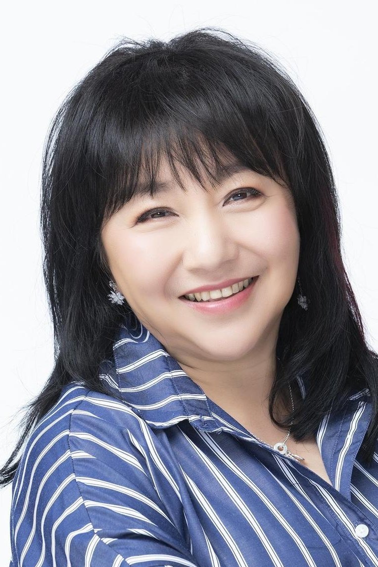 Фото  (Yvonne Cheng)