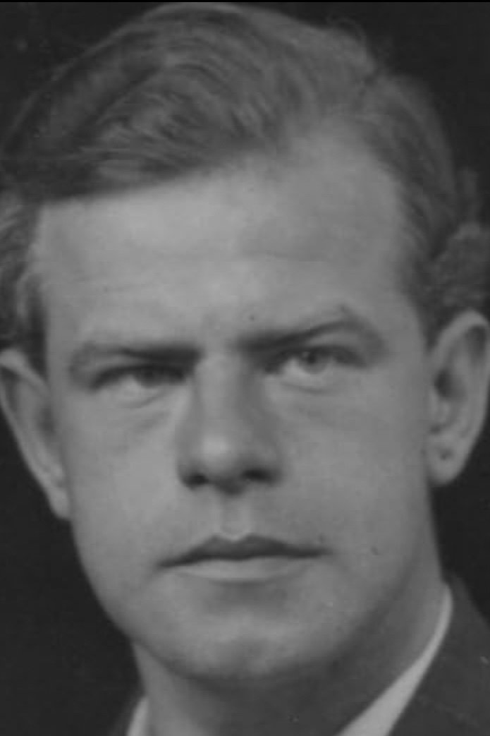 Фото  (Gabriel Toyne)