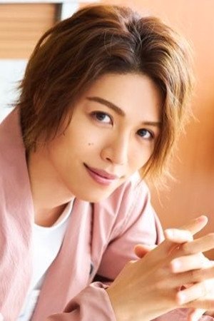 Фото  (Toshiki Tateishi)