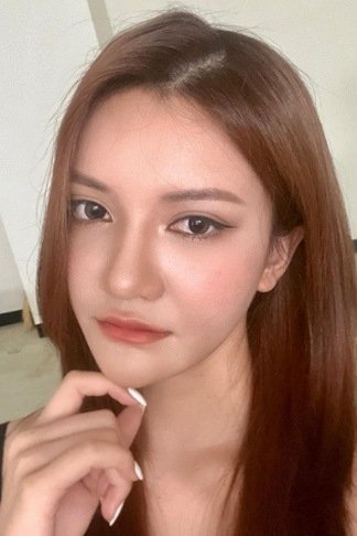 Фото  (Izzi Isman)