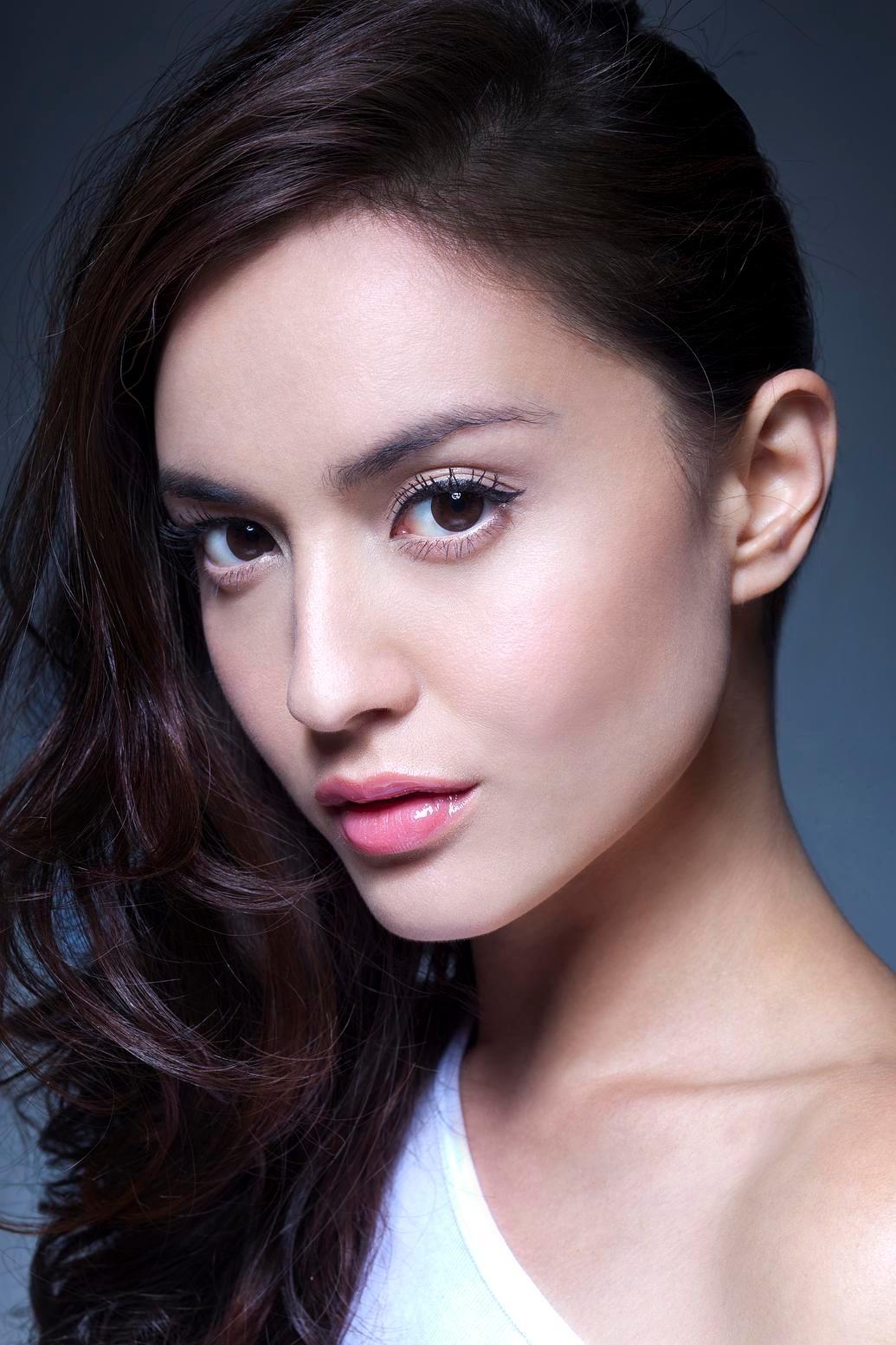 Фото  (Mandy Lieu)