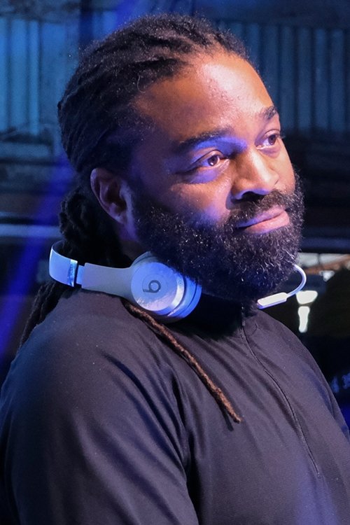 Фото  (Jeffrey W. Byrd)