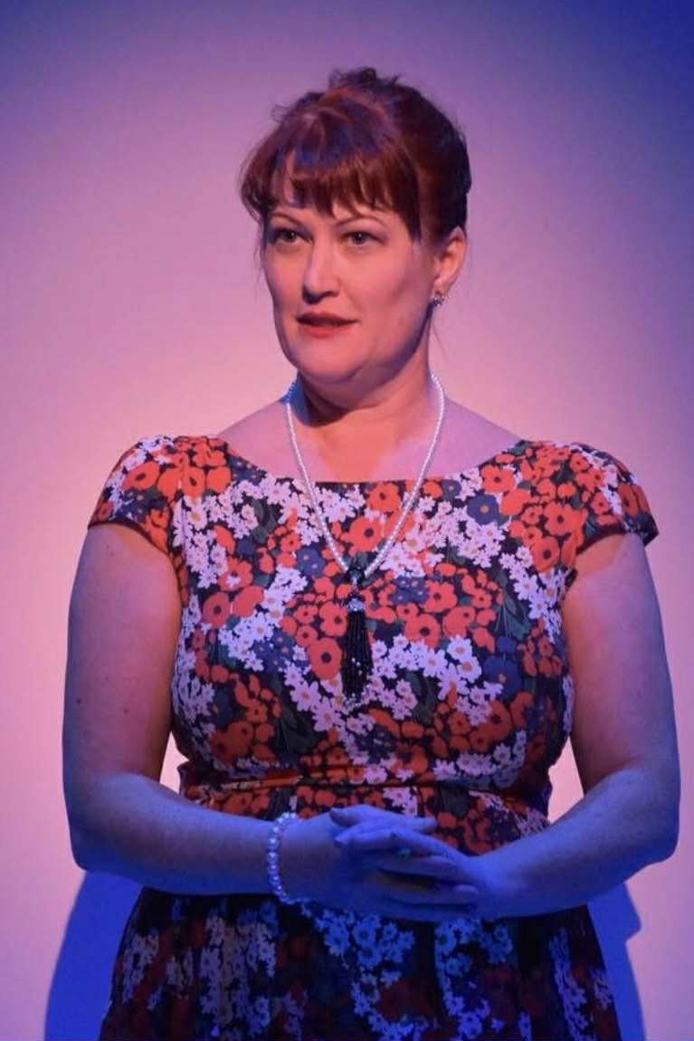 Фото  (Vikki England)