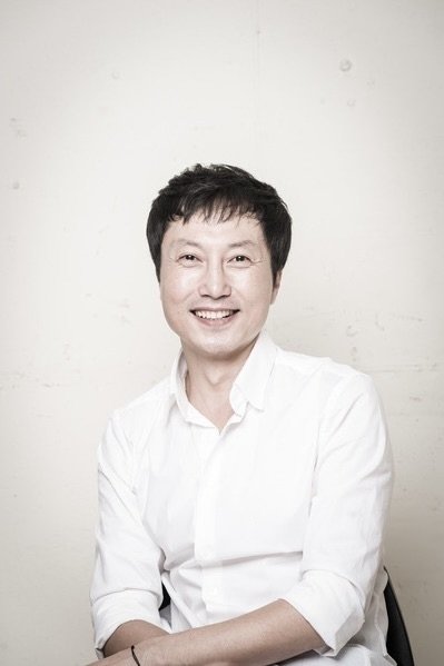 Фото  (Baek Ik-nam)