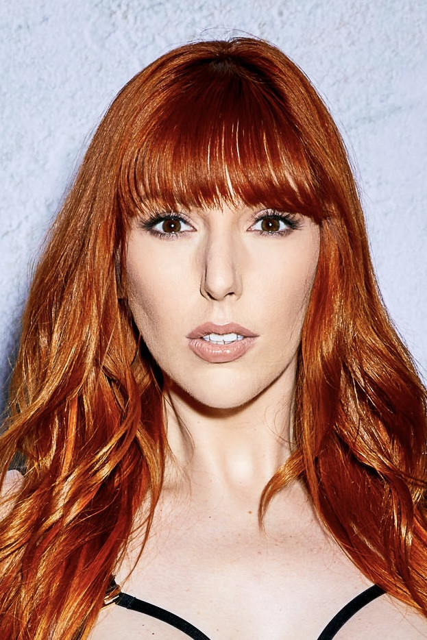 Фото  (Lauren Phillips)