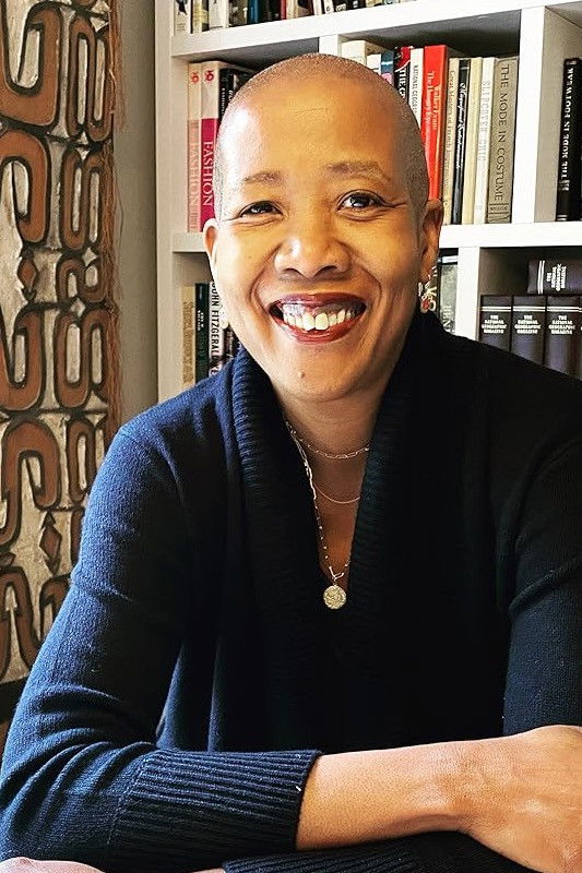 Фото  (Toni-Leslie James)