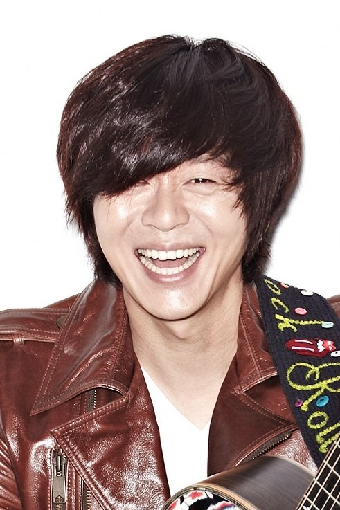 Фото  (Yoon Do-hyun)