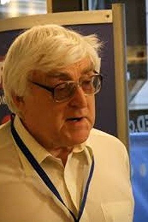 Фото  (Clive Everton)