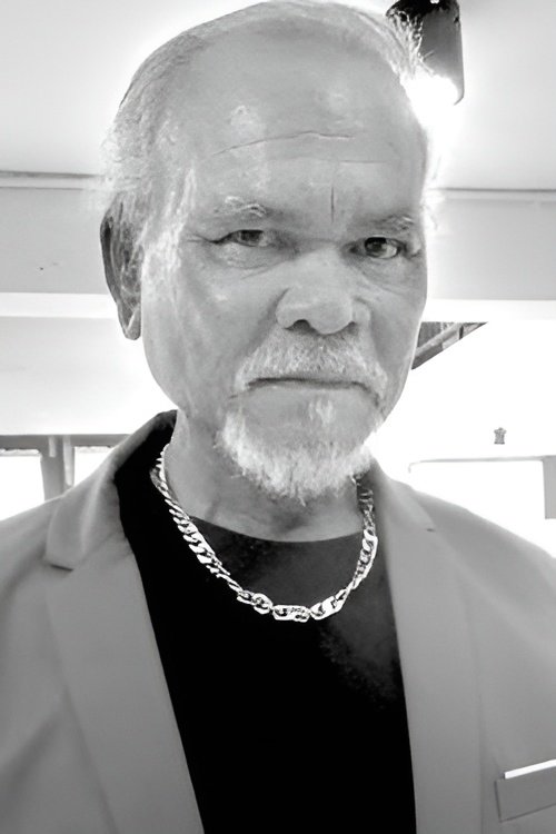 Фото  (Amporn Pankratok)