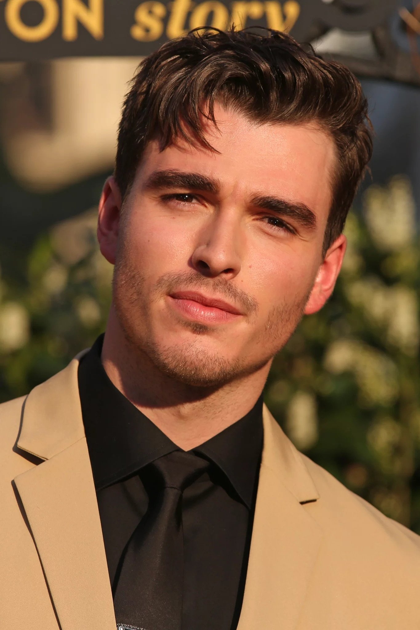 Фото Корі Мілкріст (Corey Mylchreest)