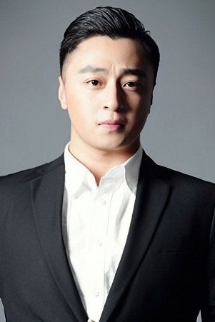 Фото  (Dong Kefei)