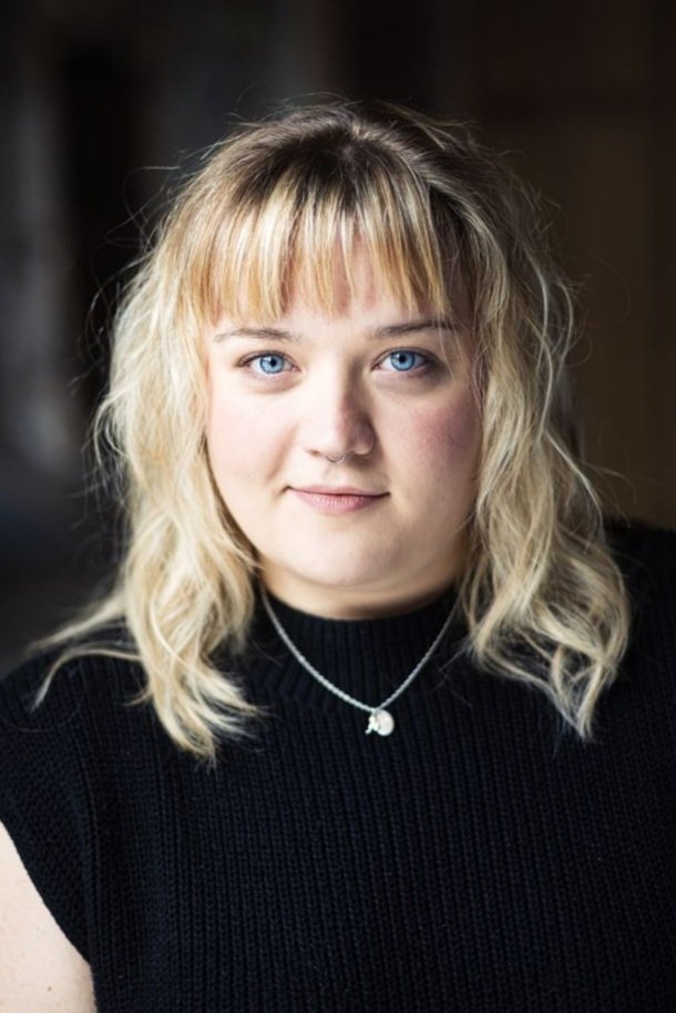 Фото  (Evie Jones)