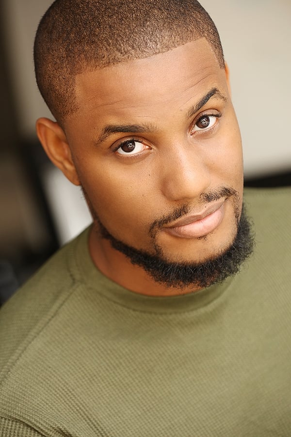 Фото  (Alexx Ekubo)