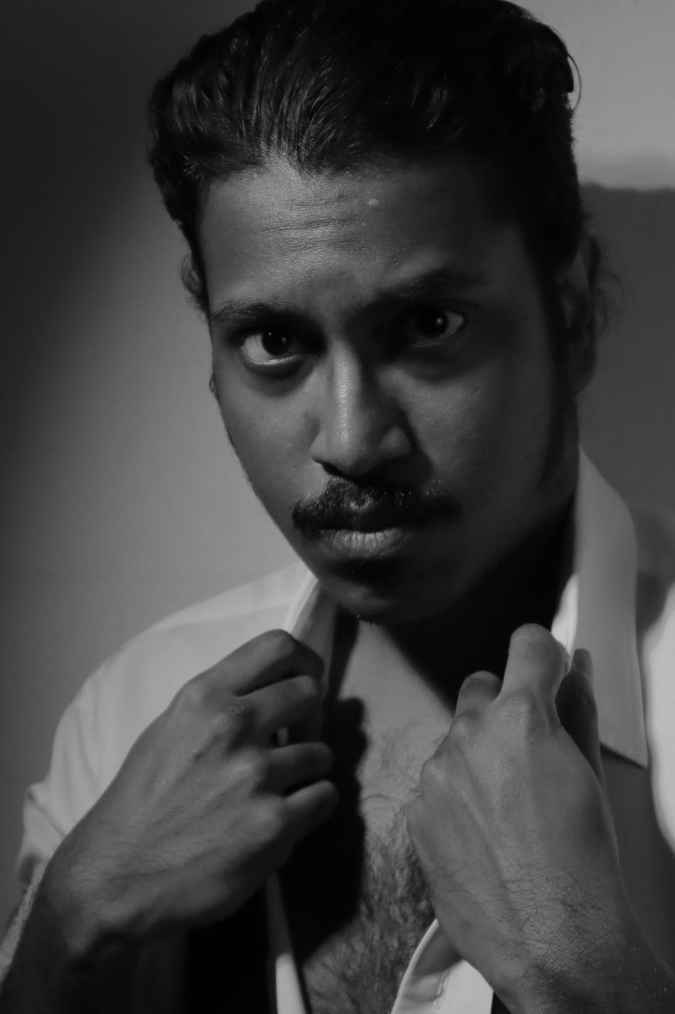 Фото  (Vel Anpalagan)